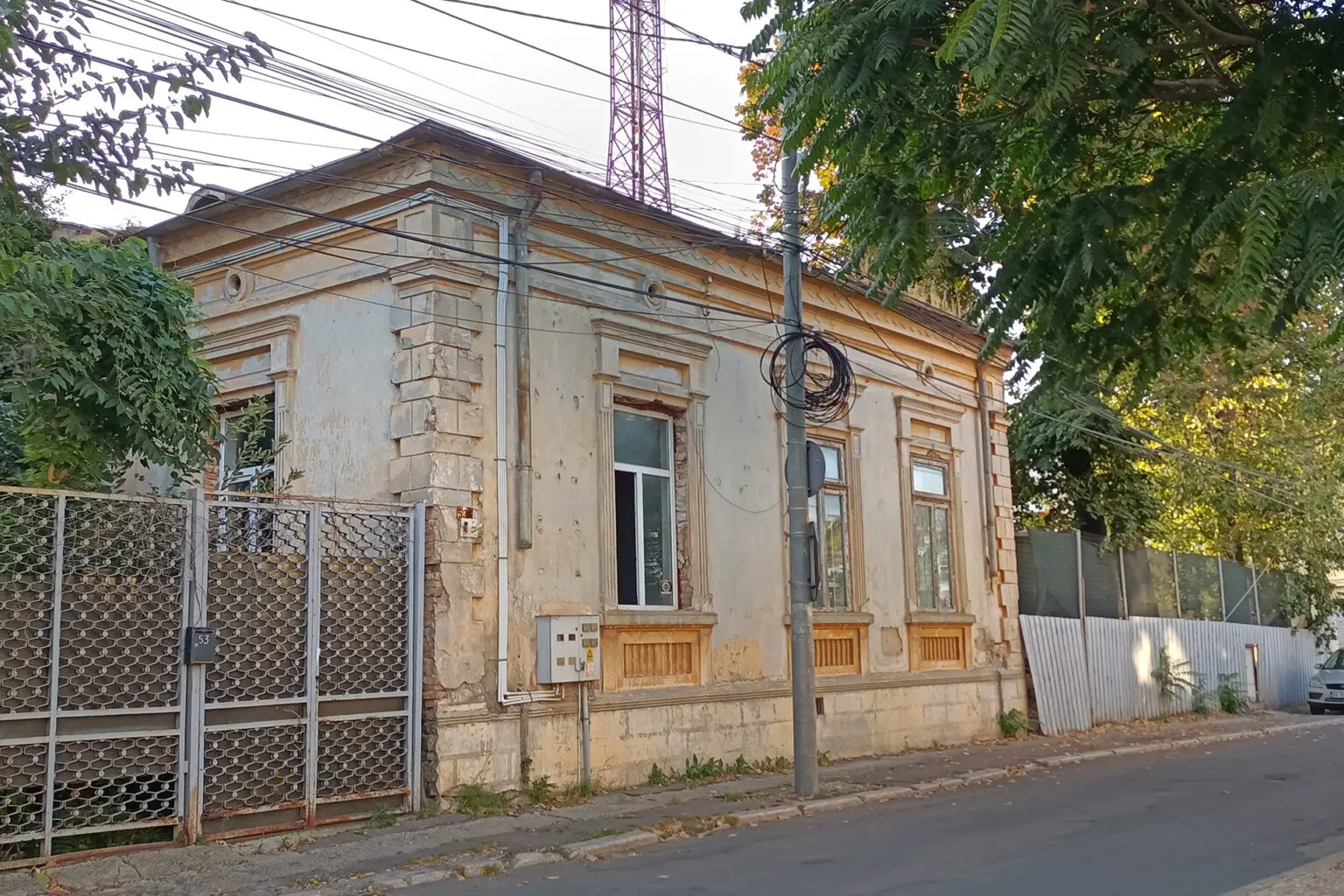 Casele familiei Max Fischer de pe strada Alexandru Ioan Cuza